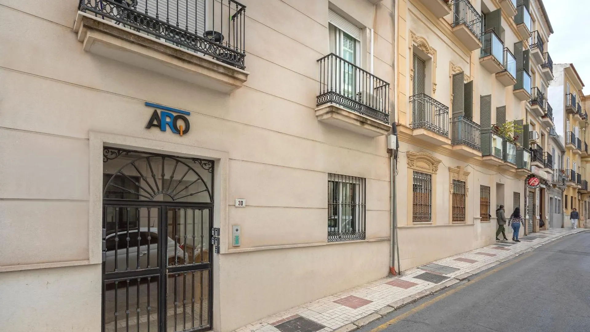 Sunstay Loft&Terrace Malaga City Center شقة